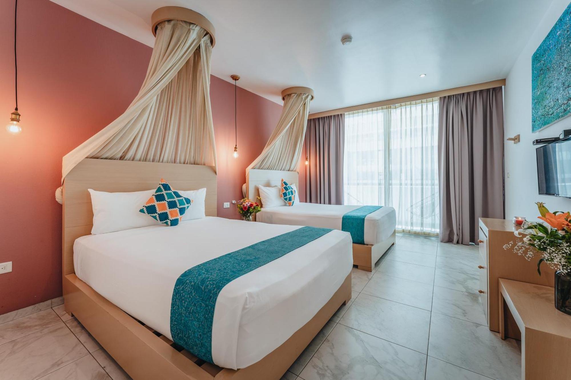 Soho Playa Hotel Playa del Carmen Exterior photo