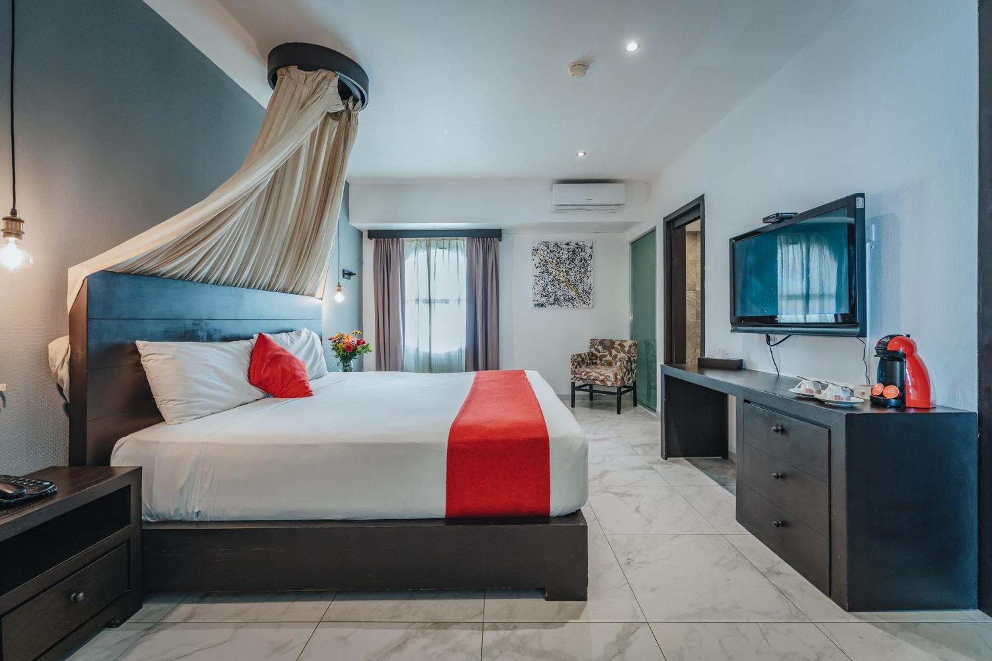 Soho Playa Hotel Playa del Carmen Exterior photo