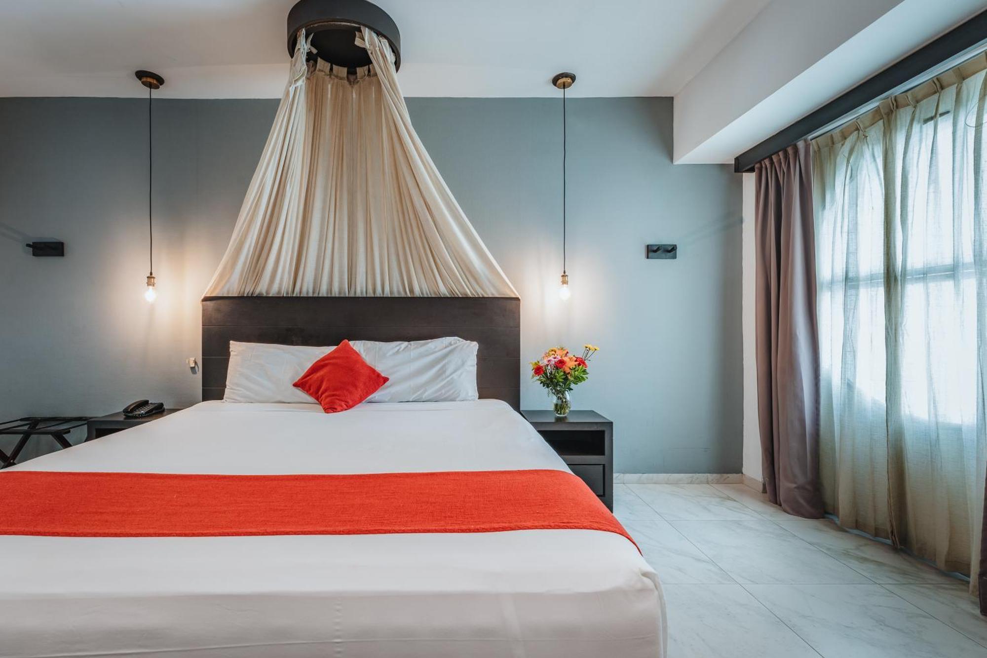 Soho Playa Hotel Playa del Carmen Exterior photo