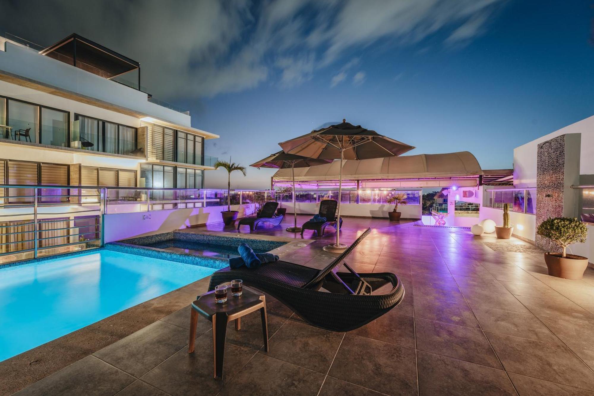 Soho Playa Hotel Playa del Carmen Exterior photo